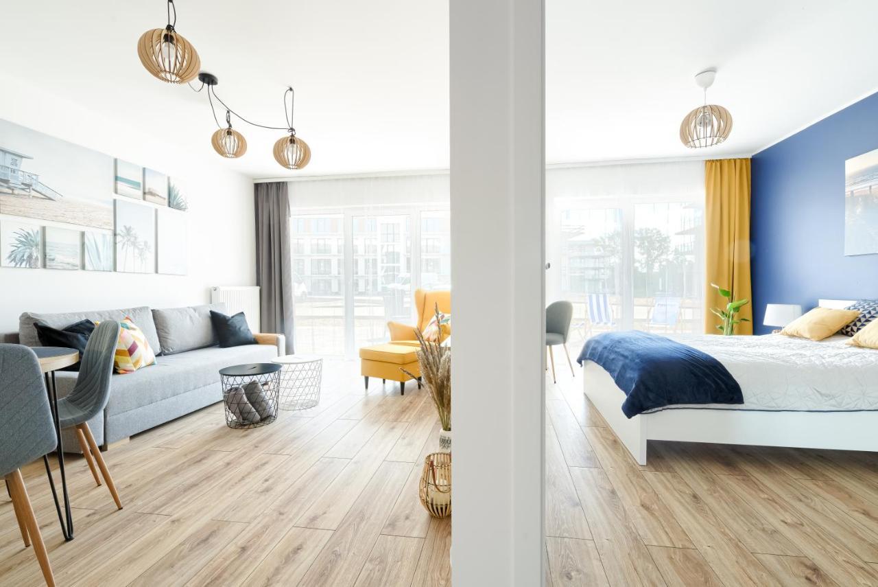 Navy Blue Dream - - Basen - Parking Apartment Dziwnow