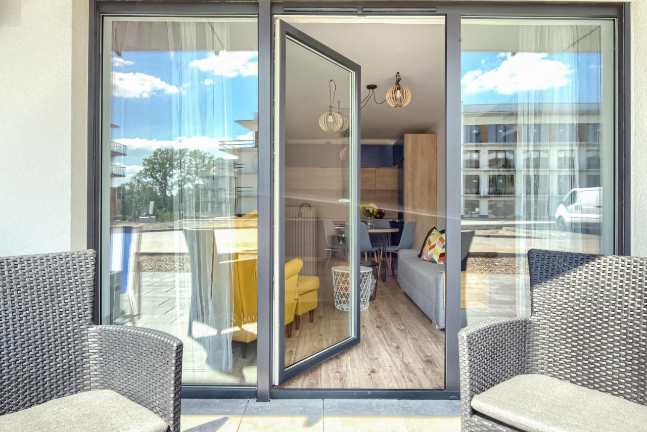 Navy Blue Dream - - Basen - Parking Apartment Dziwnow