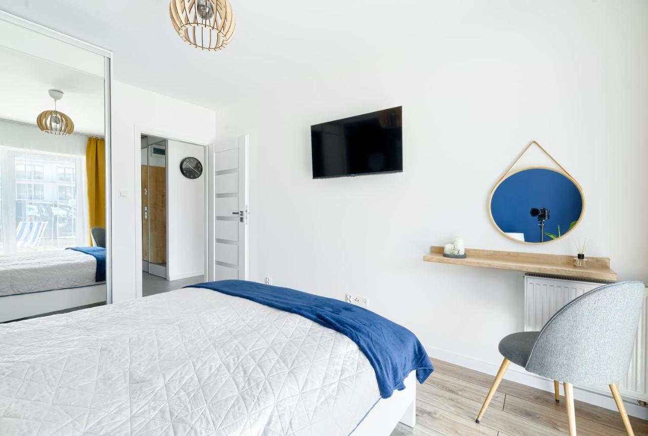 Navy Blue Dream - - Basen - Parking *